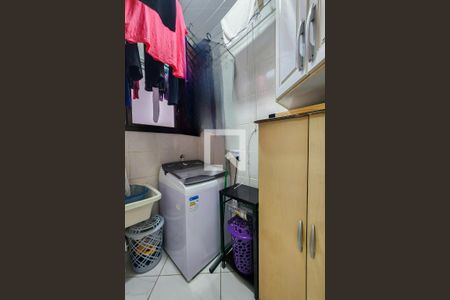 Apartamento à venda com 64m², 3 quartos e 1 vaga Apartamento à venda com 64m², 3 quartos e 1 vagaÁrea de Serviço