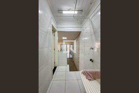 Casa à venda com 200m², 3 quartos e 2 vagasDetalhe da área de serviço