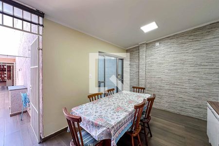 Casa à venda com 200m², 3 quartos e 2 vagasSala de Jantar