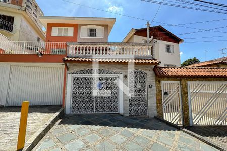 Casa à venda com 200m², 3 quartos e 2 vagasFachada