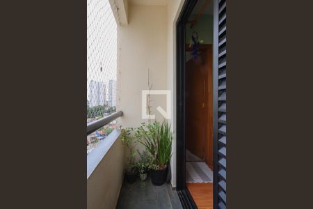 Apartamento à venda com 98m², 3 quartos e 3 vagasVaranda da suíte