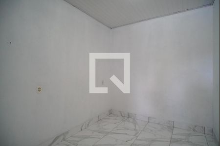 Casa à venda com 180m², 2 quartos e 3 vagas Casa à venda com 180m², 2 quartos e 3 vagasSala