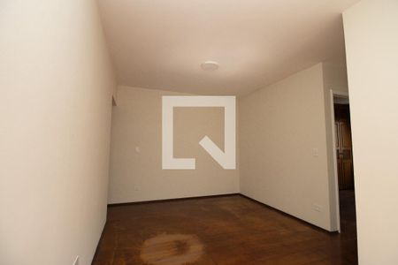 Apartamento à venda com 60m², 2 quartos e 1 vagaSala, vista porta de entrada