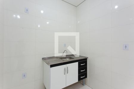 Cozinha de apartamento para alugar com 2 quartos, 44m² em Vila Esperança, São Paulo