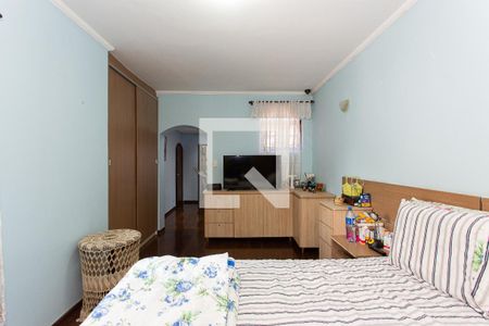 Suíte de casa à venda com 4 quartos, 256m² em Vila Santa Isabel, São Paulo