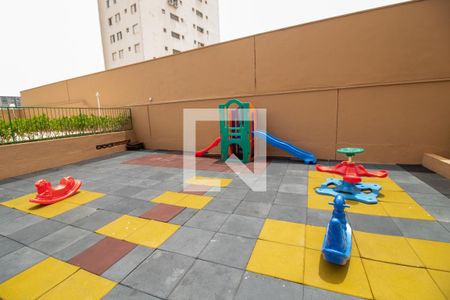 Apartamento à venda com 70m², 2 quartos e 2 vagasÁrea comum - Playground
