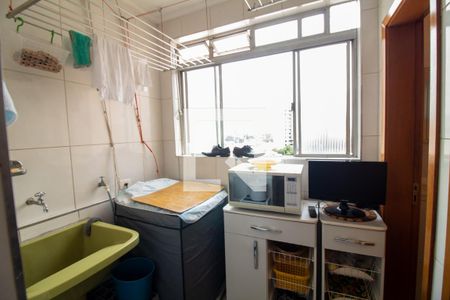 Apartamento à venda com 70m², 2 quartos e 2 vagasÁrea de Serviço