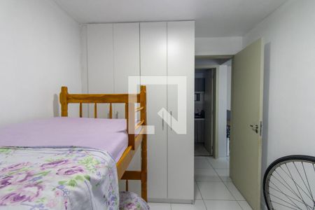 Quarto 1 de apartamento para alugar com 2 quartos, 51m² em Cidade Jardim, São José dos Pinhais