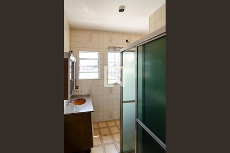 Casa à venda com 330m², 4 quartos e 3 vagasBanheiro da Edícula