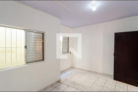 Casa à venda com 330m², 4 quartos e 3 vagasSuíte 2