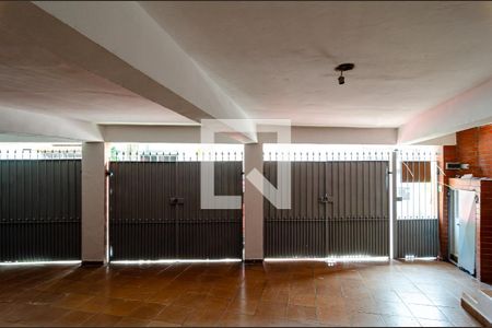 Casa à venda com 330m², 4 quartos e 3 vagasGaragem