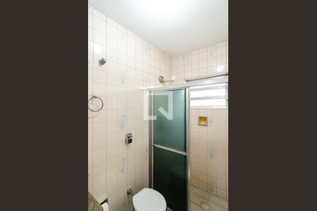 Casa à venda com 330m², 4 quartos e 3 vagasBanheiro da Suíte 1