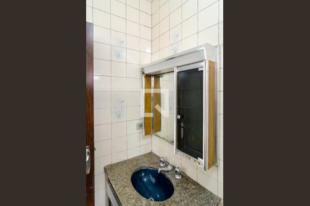 Casa à venda com 330m², 4 quartos e 3 vagasBanheiro da Suíte 1