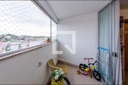 Varanda de apartamento à venda com 3 quartos, 92m² em Minas Brasil, Belo Horizonte