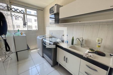 Cozinha de apartamento para alugar com 2 quartos, 55m² em Jardim Primavera, Duque de Caxias
