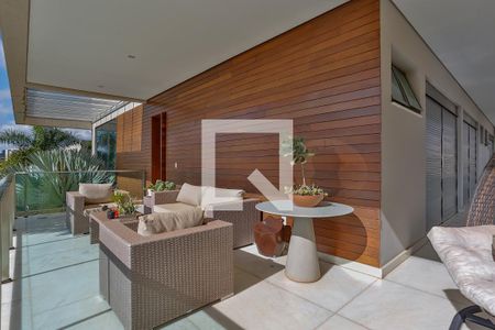 Varanda de casa de condomínio à venda com 5 quartos, 627m² em Alphaville Nova Lima, Nova Lima