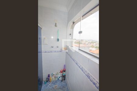 Casa à venda com 334m², 4 quartos e 5 vagas Casa à venda com 334m², 4 quartos e 5 vagasBanheiro Suíte Master