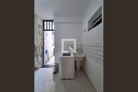 Casa à venda com 280m², 4 quartos e sem vagaÁrea de Serviço