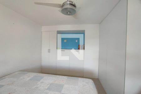 Apartamento à venda com 167m², 3 quartos e 2 vagas Apartamento à venda com 167m², 3 quartos e 2 vagasQuarto 3