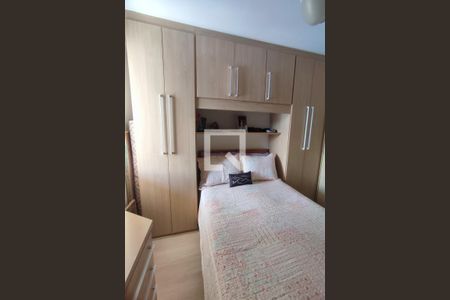 Apartamento à venda com 167m², 3 quartos e 2 vagas Apartamento à venda com 167m², 3 quartos e 2 vagasSuíte