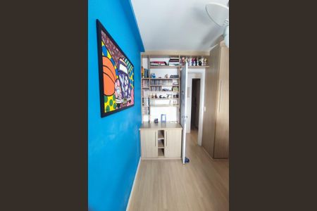 Apartamento à venda com 167m², 3 quartos e 2 vagas Apartamento à venda com 167m², 3 quartos e 2 vagasEscritório