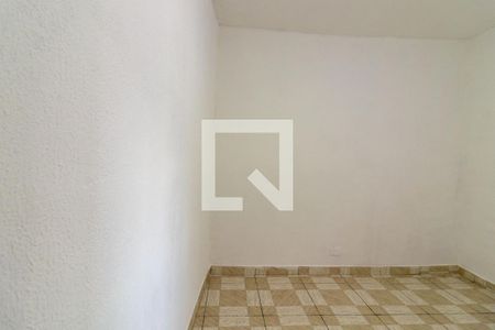 Quarto de casa para alugar com 1 quarto, 60m² em Jardim dos Oliveiras, Embu das Artes