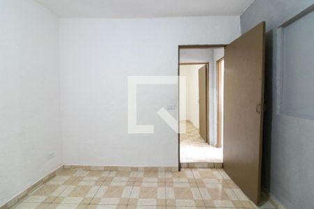 Sala de casa para alugar com 1 quarto, 60m² em Jardim dos Oliveiras, Embu das Artes