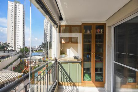 Varanda de apartamento à venda com 3 quartos, 70m² em Jardim Parque Morumbi, São Paulo