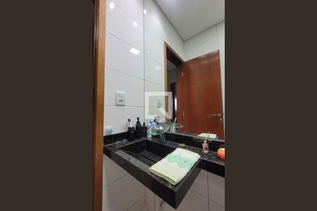 Apartamento à venda com 108m², 2 quartos e 1 vagaBanheiro