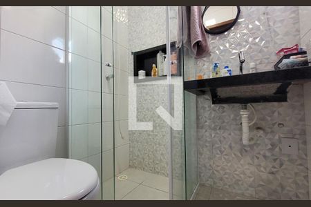 Apartamento à venda com 108m², 2 quartos e 1 vagaBanheiro da suíte