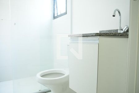 Casa de condomínio para alugar com 150m², 4 quartos e 3 vagasBanheiro da Suíte 1 