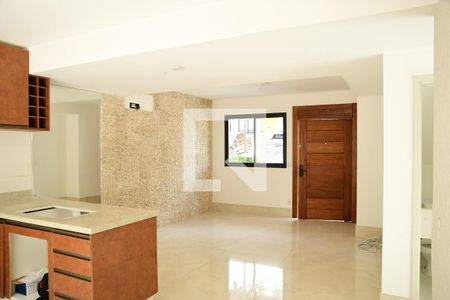 Sala de casa de condomínio para alugar com 4 quartos, 150m² em Vila de São Fernando, Cotia