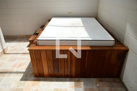 Casa de condomínio para alugar com 150m², 4 quartos e 3 vagasQuintal