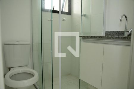 Casa de condomínio para alugar com 150m², 4 quartos e 3 vagasBanheiro da suíte 2 