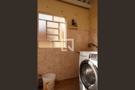 Casa à venda com 280m², 5 quartos e 4 vagasÁrea de Serviço