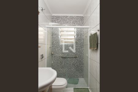 Casa à venda com 280m², 5 quartos e 4 vagasBanheiro 2