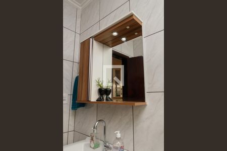 Casa à venda com 280m², 5 quartos e 4 vagasBanheiro 2