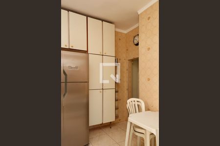 Casa à venda com 280m², 5 quartos e 4 vagasCozinha