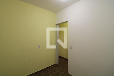 Quarto de casa para alugar com 2 quartos, 80m² em Jardim Vila Carrão, São Paulo