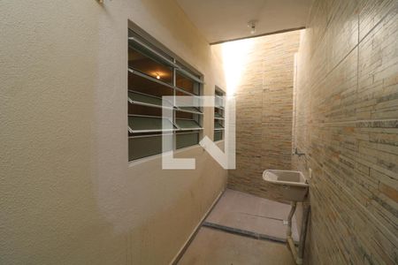 Casa para alugar com 80m², 2 quartos e 1 vagaÁrea de Serviço