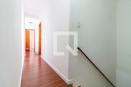 Casa de condomínio à venda com 110m², 3 quartos e 2 vagas Casa de condomínio à venda com 110m², 3 quartos e 2 vagasCorredor