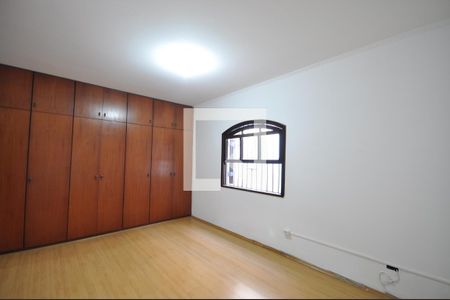 Quarto Suíte de casa para alugar com 3 quartos, 200m² em Vila Isolina Mazzei, São Paulo