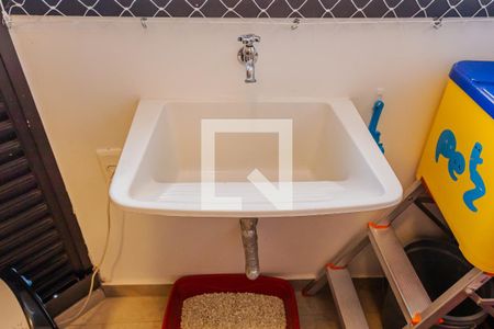 Apartamento para alugar com 65m², 2 quartos e 1 vagaÁrea de Serviço
