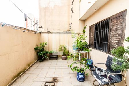 Casa à venda com 140m², 3 quartos e 2 vagasQuintal