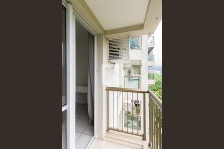 Apartamento à venda com 90m², 3 quartos e 1 vagaVaranda