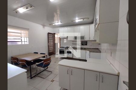 Cozinha de casa à venda com 2 quartos, 260m² em Vila Romana, São Paulo
