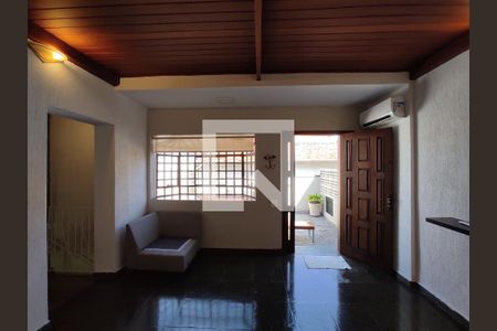Sala de casa à venda com 2 quartos, 260m² em Vila Romana, São Paulo