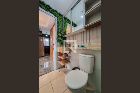 banheiro de apartamento para alugar com 2 quartos, 34m² em Mooca, São Paulo