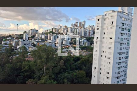 Apartamento para alugar com 69m², 2 quartos e 1 vagaSala