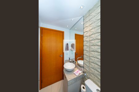 Apartamento para alugar com 69m², 2 quartos e 1 vagaBanheiro Social